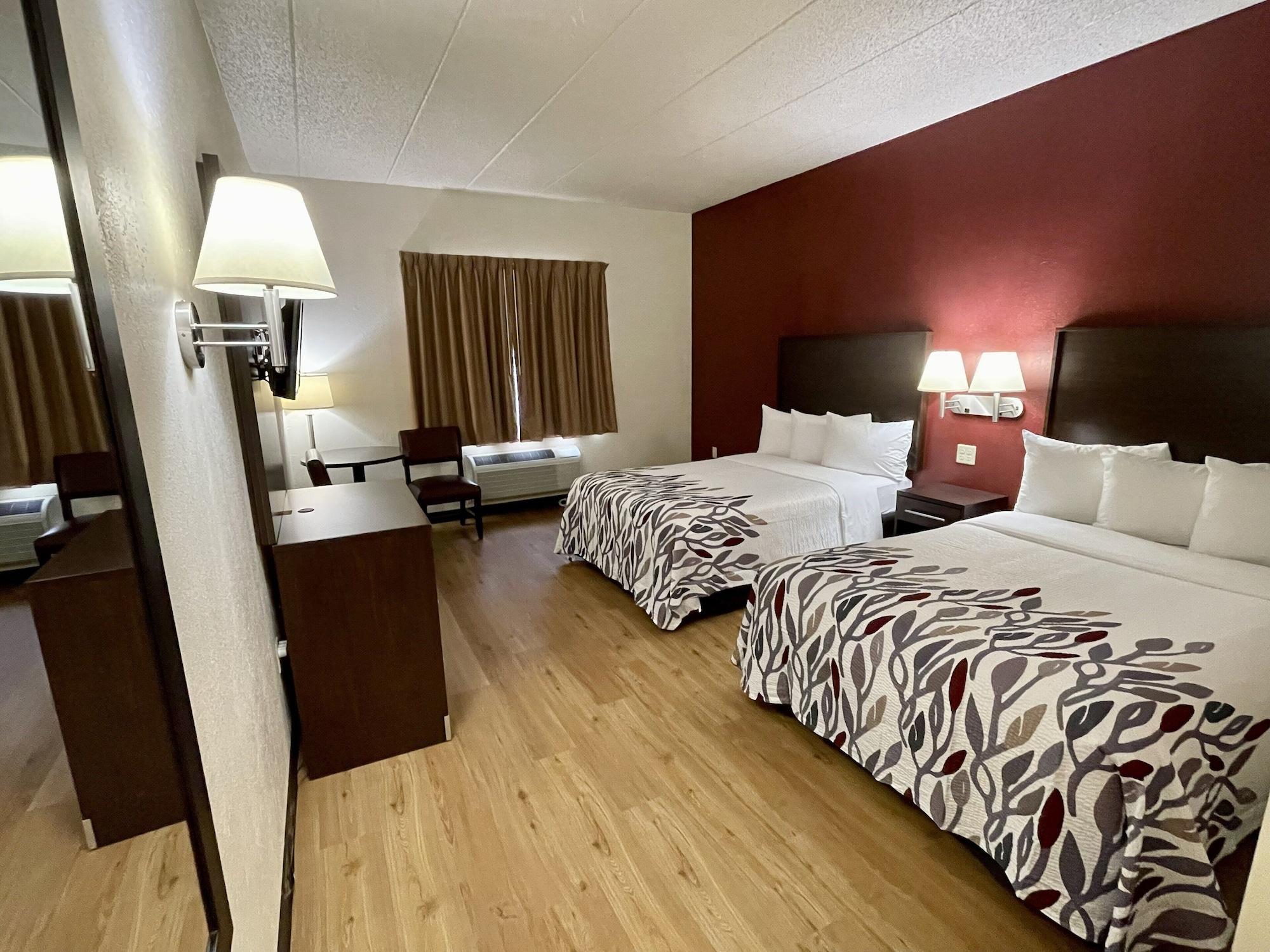 Red Roof Inn Sandusky - Милан Экстерьер фото